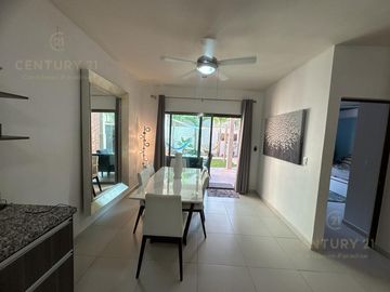 Hermosa Casa en Venta Amueblada en  Alegranza 4h/4.5b Playa del Carmen  P4176