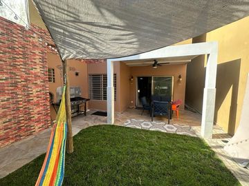 Hermosa Casa en Venta Amueblada en  Alegranza 4h/4.5b Playa del Carmen  P4176