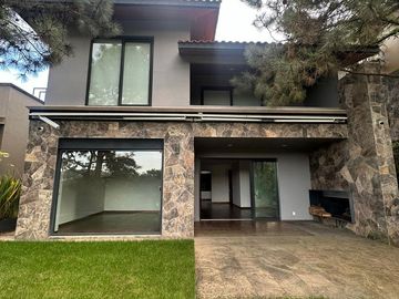 Casa en  Venta en Club de Golf Altozano