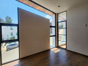 Casa en Venta  Vistas Altozano Fraccionamiento Águilas