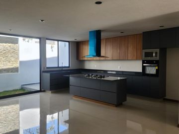 Casa en Venta  Vistas Altozano Fraccionamiento Águilas