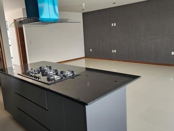 Casa en Venta  Vistas Altozano Fraccionamiento Águilas