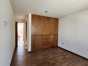 Casa en Venta  Vistas Altozano Fraccionamiento Águilas