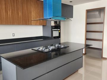 Casa en Venta  Vistas Altozano Fraccionamiento Águilas