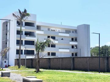 CONDOMINIOS MANDINGA, Departamento en VENTA con ALBERCA, seguridad, 2 recamaras