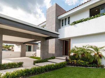 CASA EN CLUB DE GOLF
