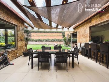 Vendo Casa Bosques de las Palmas