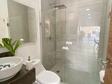 En Venta Departamento en Cancún Av Huayacan C3171