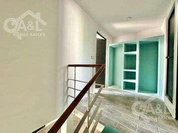 Casa en  Venta con Recámara en Planta Baja junto al  Fraccionamiento La Pradera