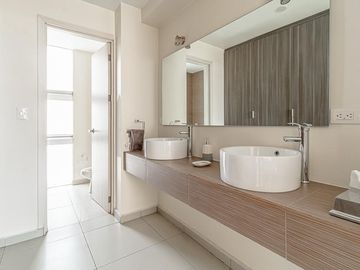 DEPARTAMENTOS EN VENTA EN TORRE FORJADORES, ZONA FORJADORES