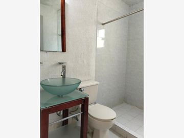 VENTA DE CASA EN FRACCIONAMIENTO HACIENDA DEL VALLE EN TOLUCA