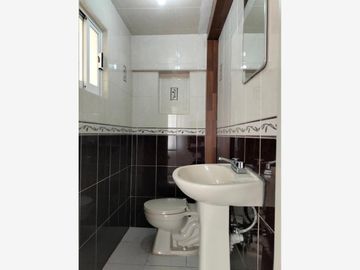 VENTA DE CASA EN FRACCIONAMIENTO HACIENDA DEL VALLE EN TOLUCA