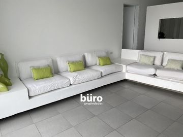 PRECIOSA CASA DE PLAYA EN VENTA CON VISTA AL MAR, 2DA FILA, PLAYA DEL GOLF