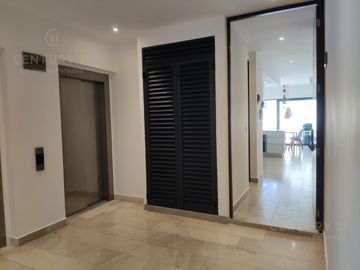 Hermoso departamento 1 recamara a pasitos del MAR Playa del Carmen P3348