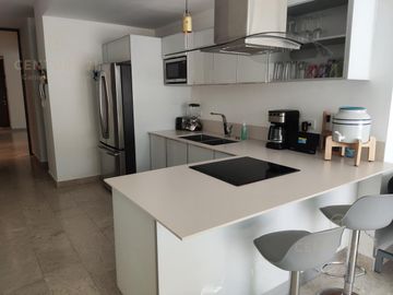 Hermoso departamento 1 recamara a pasitos del MAR Playa del Carmen P3348