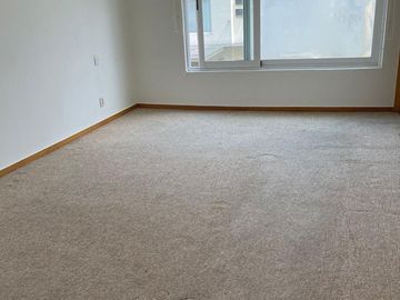VENTA DE CASA EN RESIDENCIAL BOSQUE DE SAUCES EN METEPEC
