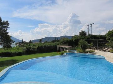 Venta de Departamento Nuevo en Puerta del Lago Valle de Bravo