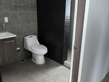 Casa en condominio en venta, San Mateo Atenco, Toluca, Edo. de México.