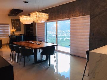 CASA EN VENTA LA TOSCANA CARRETERA NACIONAL