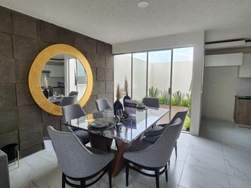 Casa en Venta en Cañadas del Bosque Tres Marías