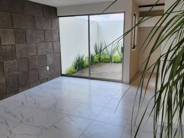Casa en Venta en Cañadas del Bosque Tres Marías