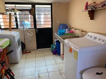 CASA EN VENTA EN COLONIA EL CARMEN HUEXOTITLA