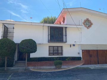 CASA EN VENTA EN COLONIA EL CARMEN HUEXOTITLA