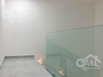 Casa Moderna en Venta Fraccionamiento Cumbres