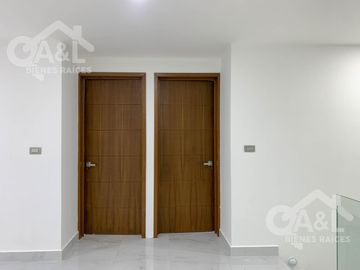 Casa Moderna en Venta Fraccionamiento Cumbres