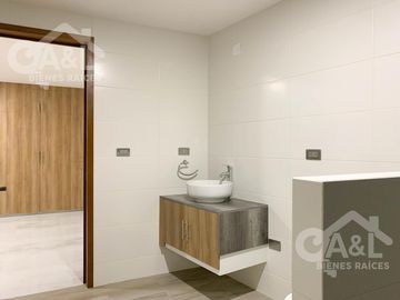 Casa Moderna en Venta Fraccionamiento Cumbres