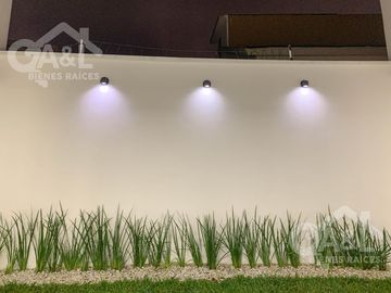 Casa Moderna en Venta Fraccionamiento Cumbres
