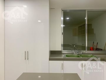 Casa Moderna en Venta Fraccionamiento Cumbres