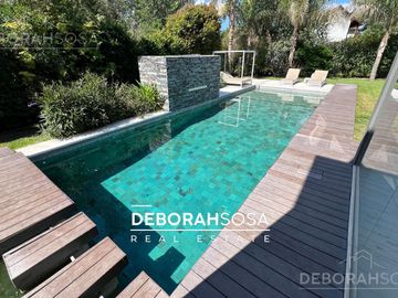 Casa en Venta 8 Amb con Pileta Barrio Septiembre Escobar Zona Norte