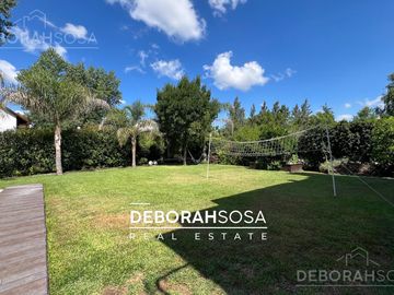 Casa en Venta 8 Amb con Pileta Barrio Septiembre Escobar Zona Norte