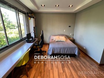 Casa en Venta 8 Amb con Pileta Barrio Septiembre Escobar Zona Norte