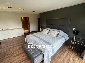 Casa en Venta 8 Amb con Pileta Barrio Septiembre Escobar Zona Norte