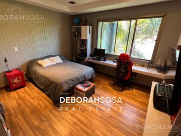 Casa en Venta 8 Amb con Pileta Barrio Septiembre Escobar Zona Norte