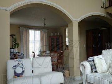 Casas en Venta en La Concepción Coatipac (La Conchita)