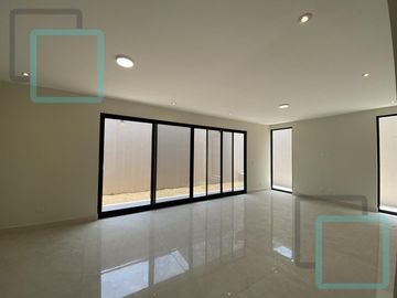 CASA EN VENTA LAS ESMERALDAS ZONA CARRETERA NACIONAL MONTERREY