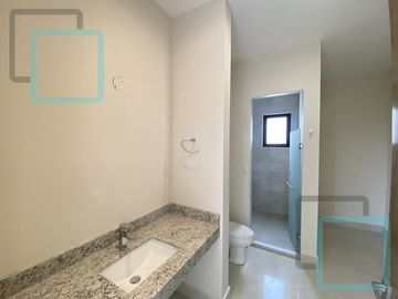 CASA EN VENTA LAS ESMERALDAS ZONA CARRETERA NACIONAL MONTERREY