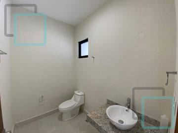 CASA EN VENTA LAS ESMERALDAS ZONA CARRETERA NACIONAL MONTERREY