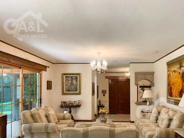 Casa en Venta Valle Anahuac  cerca del Club Britania