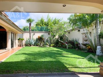 Casa en Venta Valle Anahuac  cerca del Club Britania
