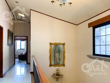 Casa en Venta Valle Anahuac  cerca del Club Britania