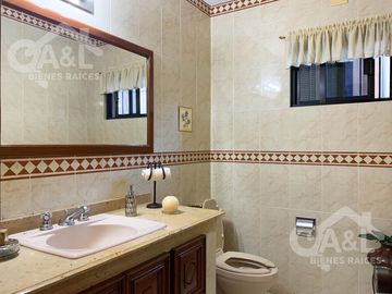 Casa en Venta Valle Anahuac  cerca del Club Britania