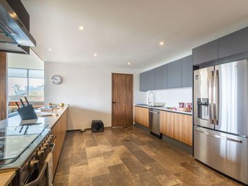DEPARTAMENTO EN VENTA BOSQUE REAL