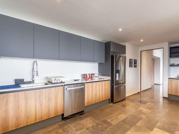 DEPARTAMENTO EN VENTA BOSQUE REAL