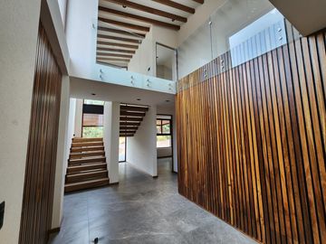 Casa en Venta Club de Golf Altozano
