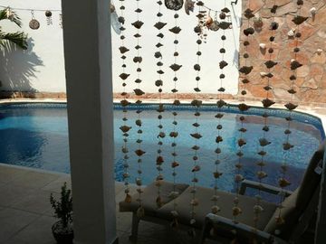 PLAYAS DEL CONCHAL, Casa en VENTA de 3 recamaras y 3 niveles con alberca!!!!