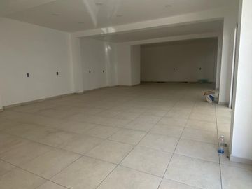 EEDIFICIO NUEVO EN VENTA, CALLE MORELOS, ACTOPAN HGO.